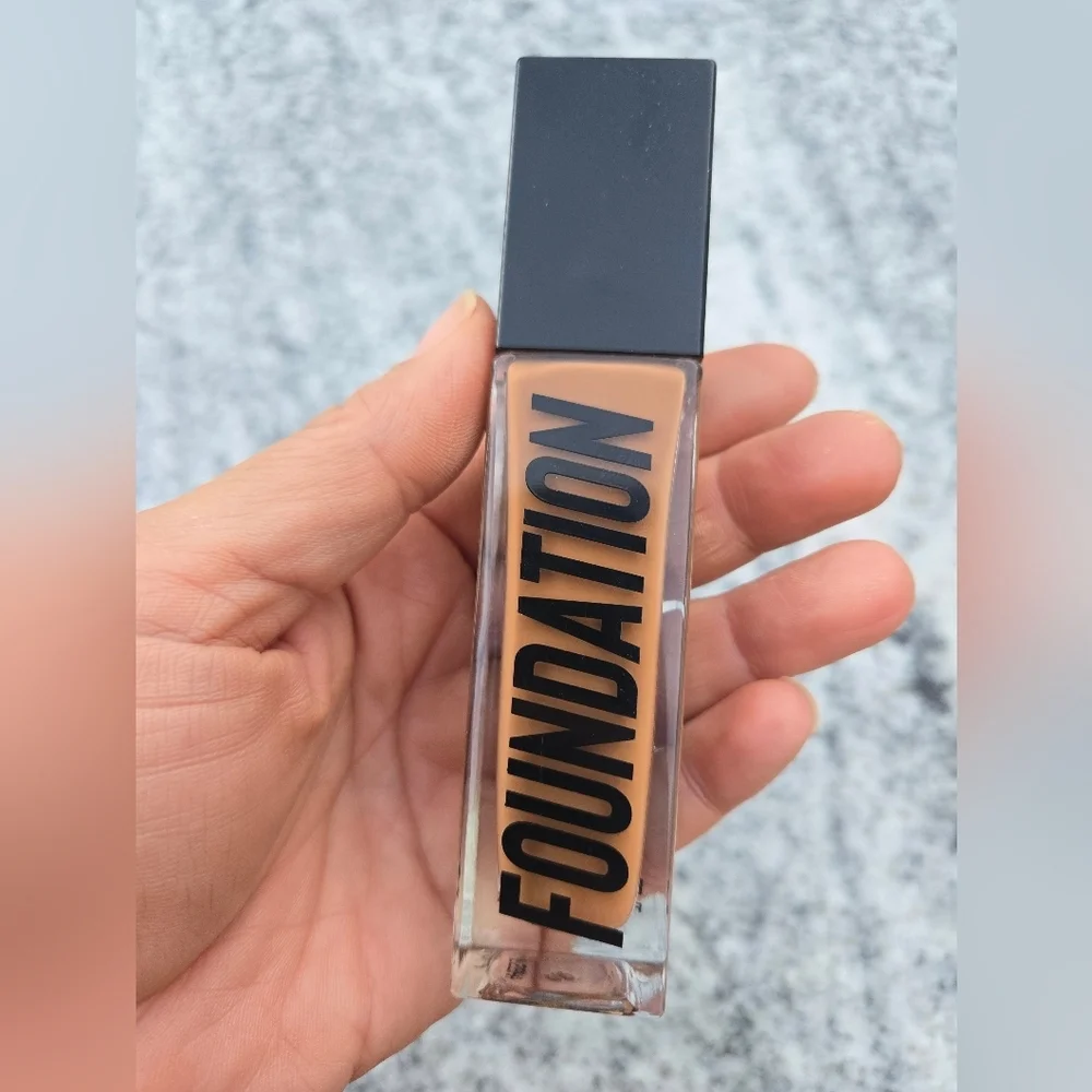 Anastasia Beverly Hills Medium Coverage Natural Finish Luminous Foundation 470c